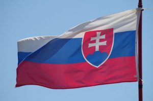 словакия флаг