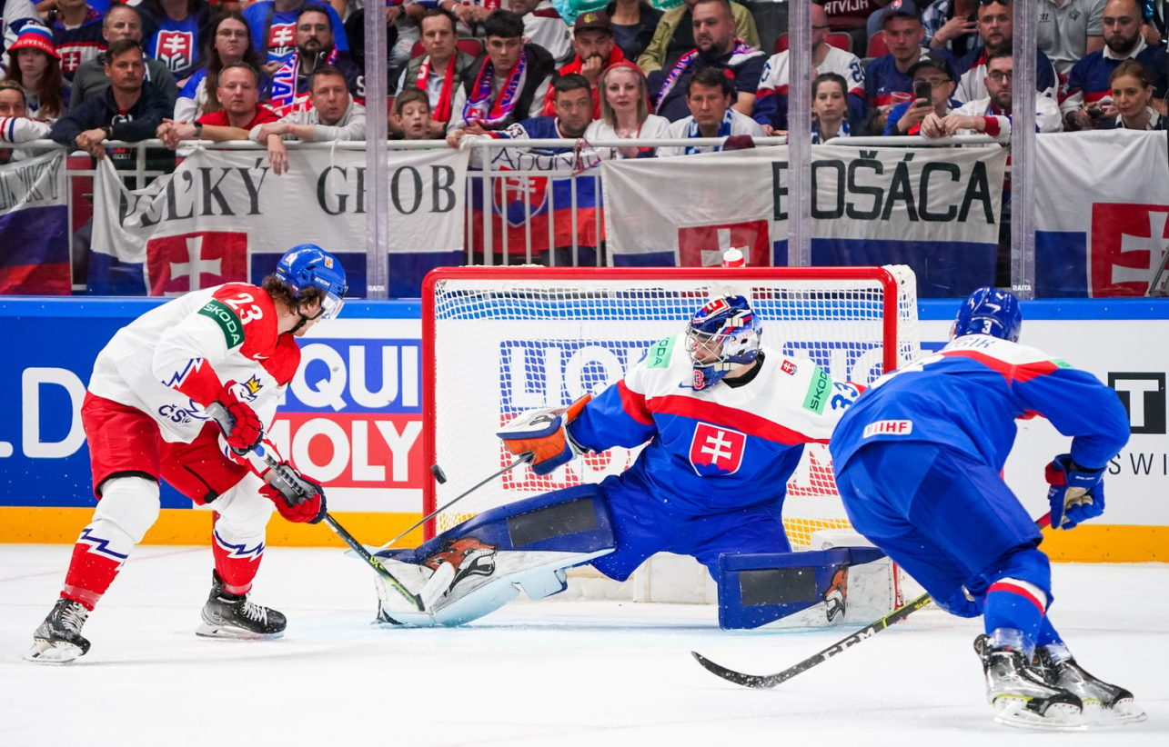Матч сборных Словакии и Чехии на чемпионате мира по хоккею 2023. Фото IIHF