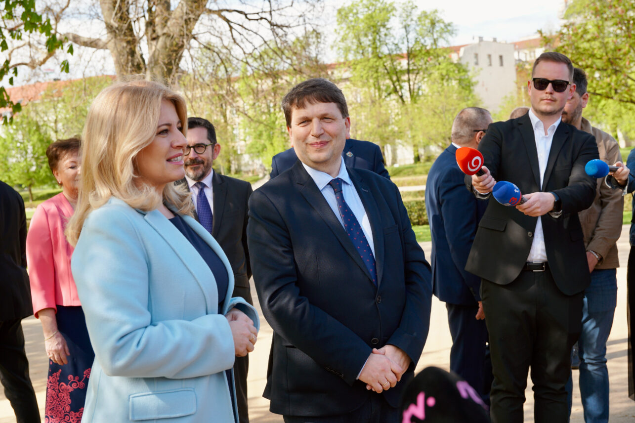 Зузана Чапутова на открытии Президентского сад в Братиславе после его ревитализации. Фото Staré Mesto - srdce Bratislavy