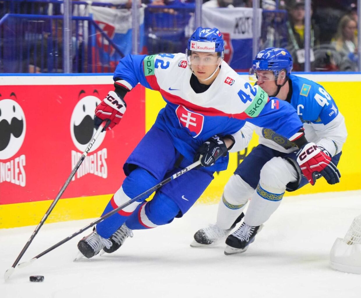 Матч сборных Казахстана и Словакии на чмепионате мира по хоккею 2024 года. Фото IIHF
