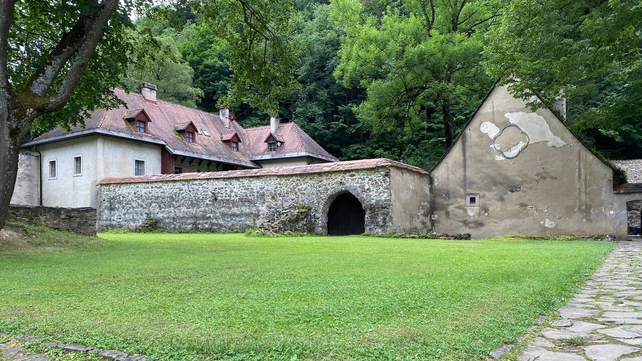 Монастырь в Червени-Клашторе. Фото: Анна Павлова для Barikáda