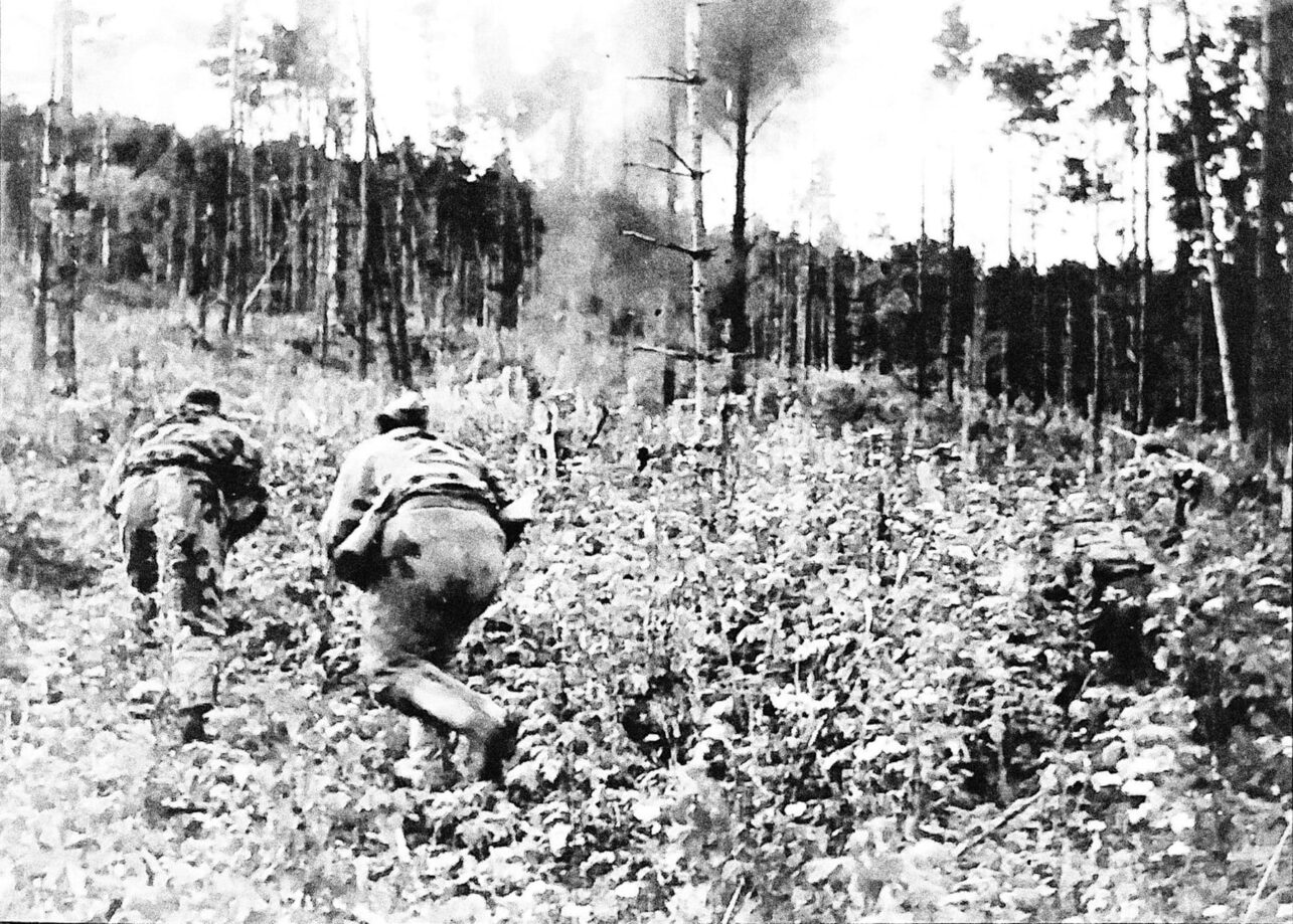 Бои во время Карпатско-Дуклинской операции. Фото Radio Prague International