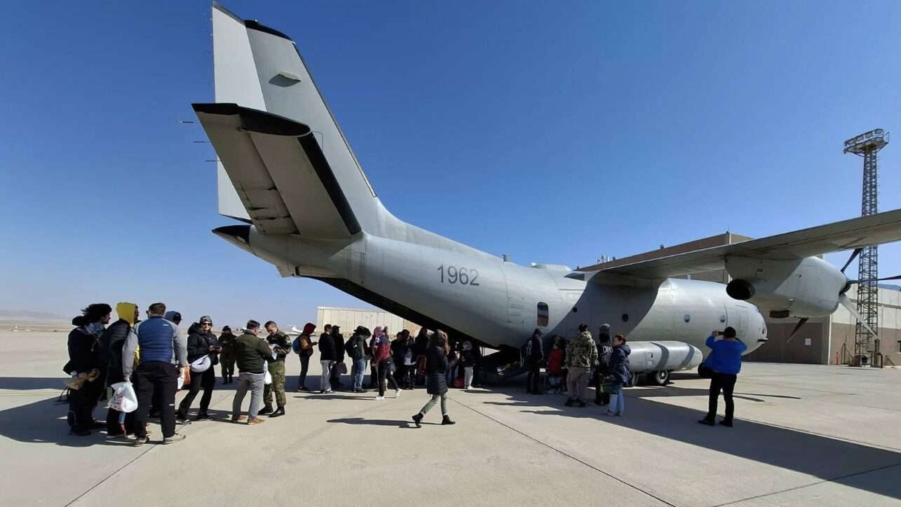 Военный самолёт самолёт Spartan C-27J перед вылетом из Аммана 3 марта 2026 года. Фото министерства обороны Словакии