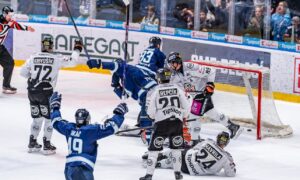 Матч полуфинальной серии хоккейной экстралиги между "Слованом" и "Кошице" 6 авпреля 2026 года. Фото HC Slovan