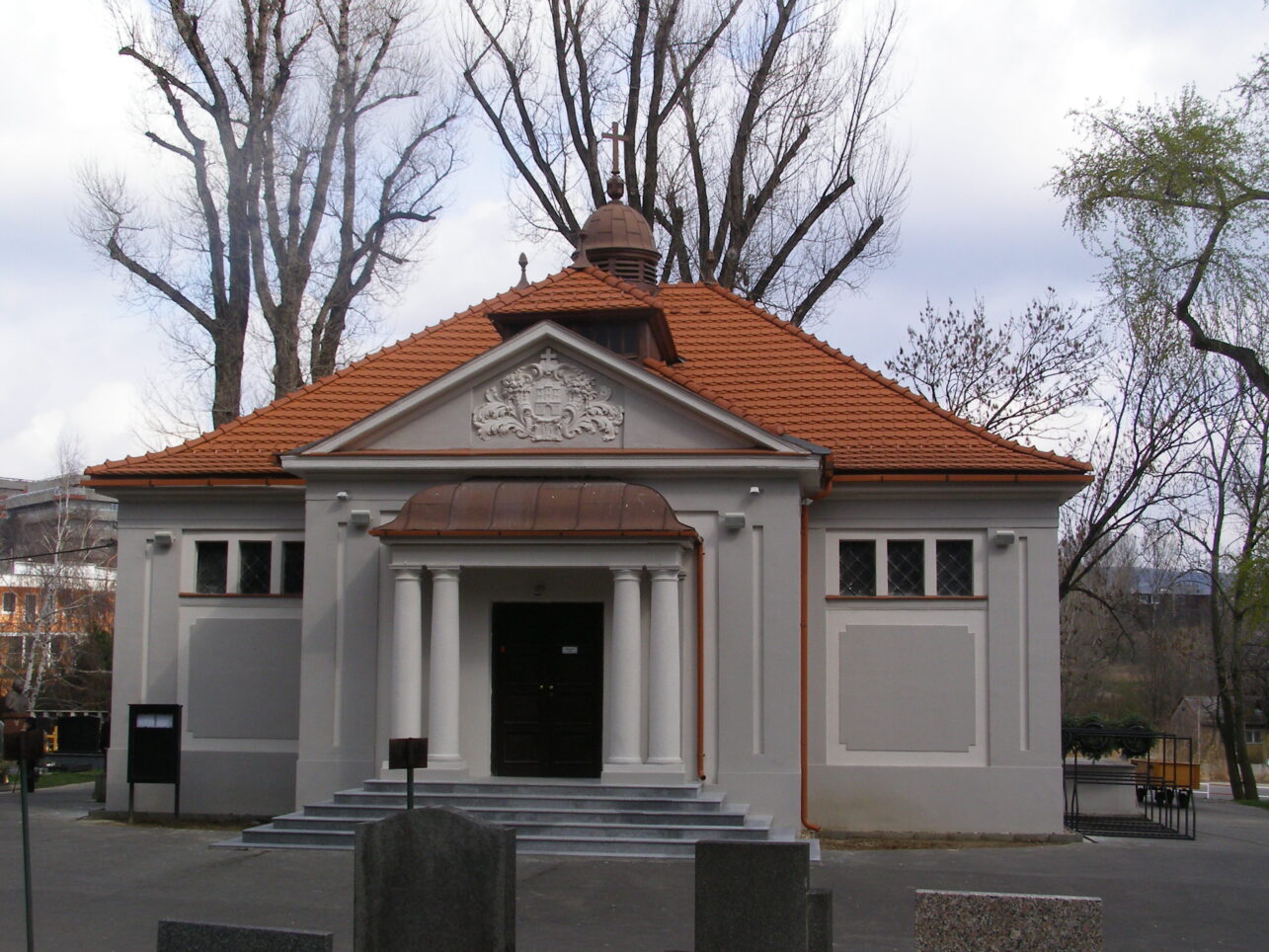 Вход на кладбище Славичье удолье в Братиславе. Фото Wikimedia